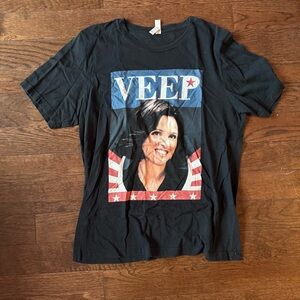Julia Louise Dreyfus Veep Merch Tee- Size L